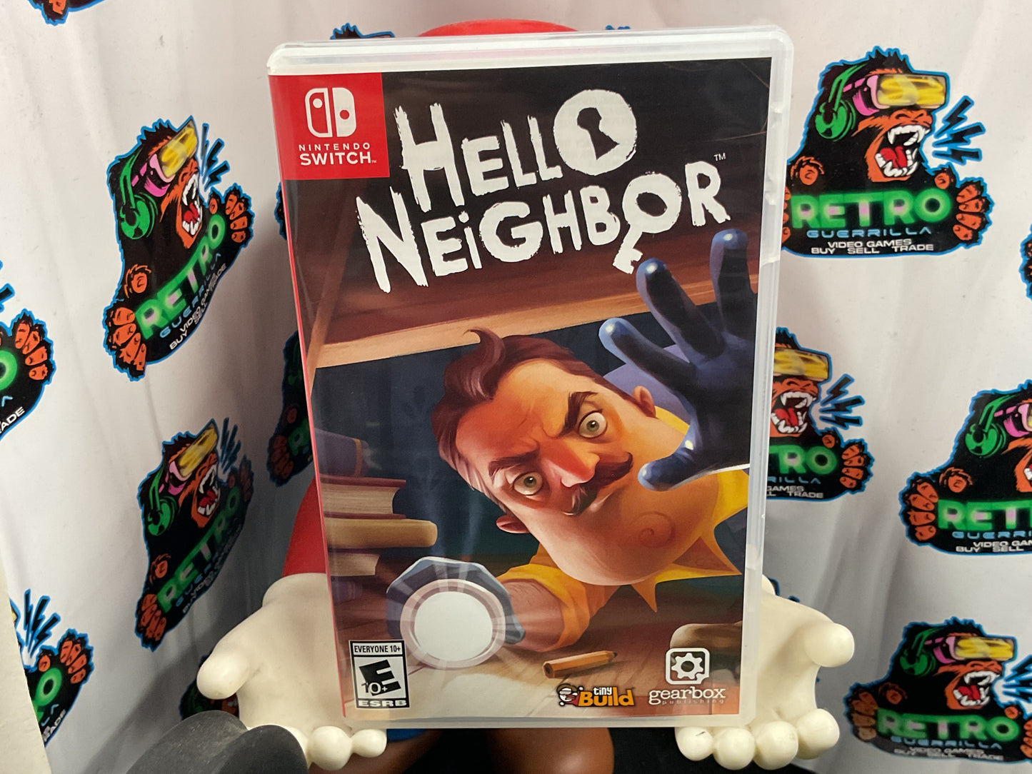 Switch Hello Neighbor
