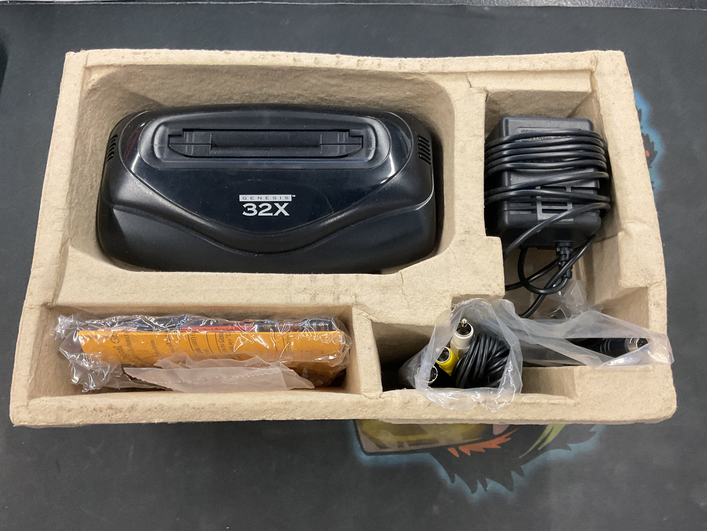 SEGA Genesis 32X Console (Virtua Fighter Bundle)
