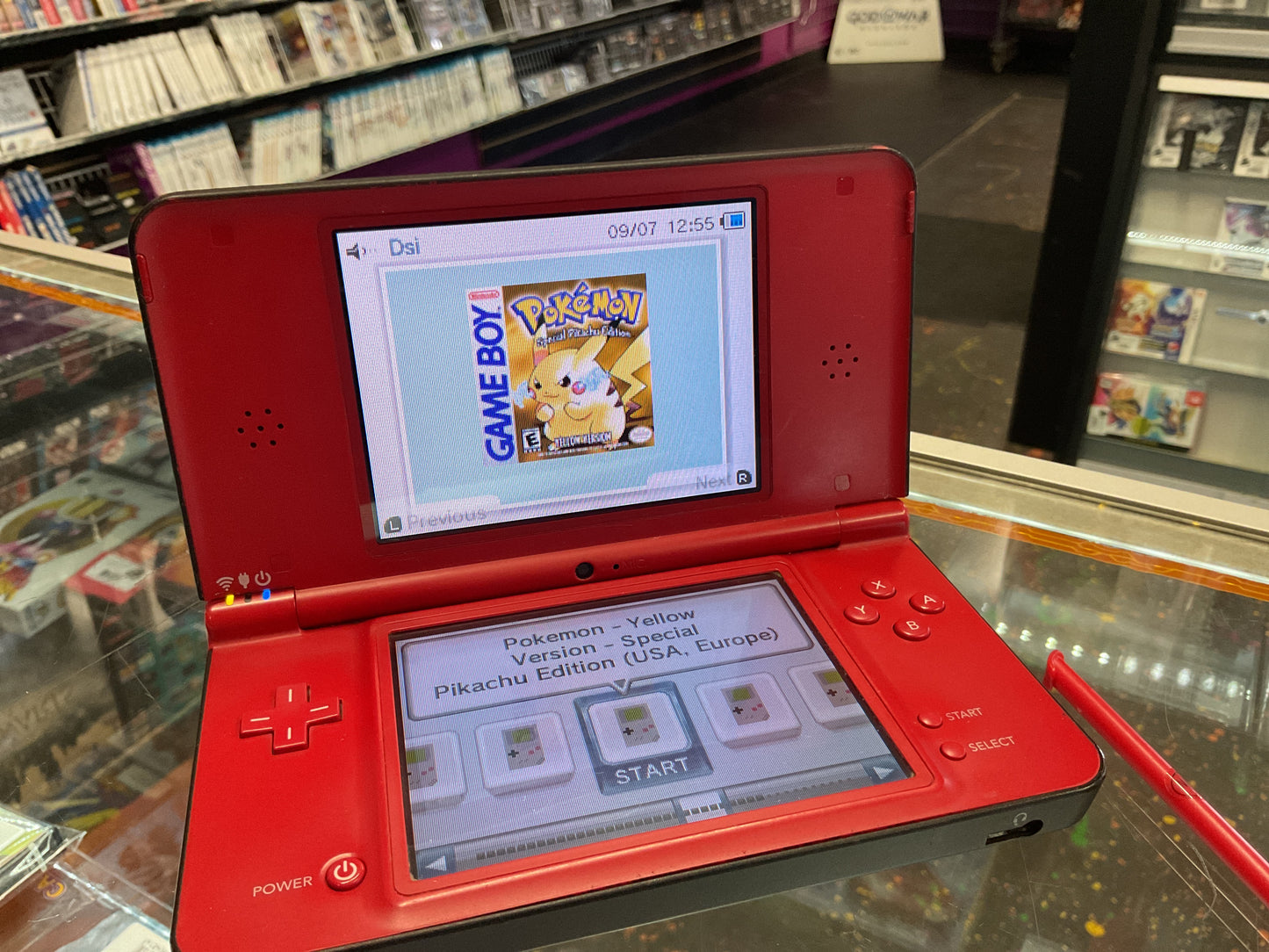 Nintendo DSi XL Console