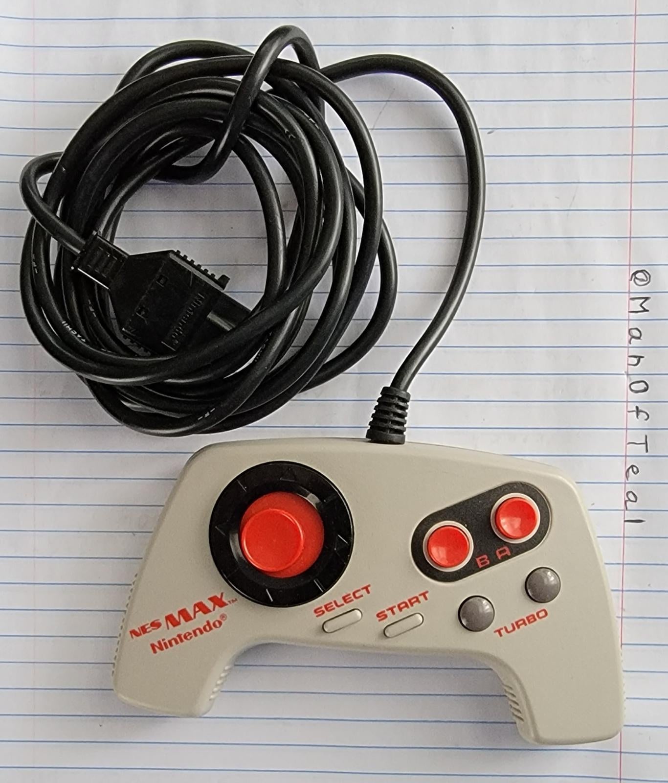 Nintendo Entertainment System Max Wired Controller