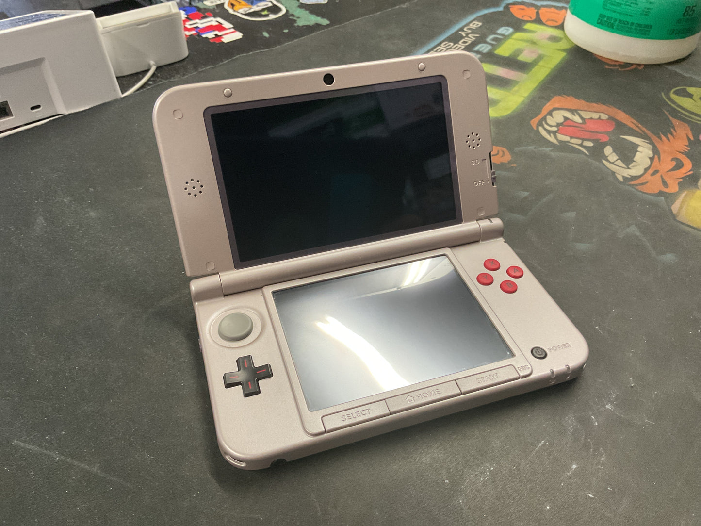 Nintendo 3DS XL Console