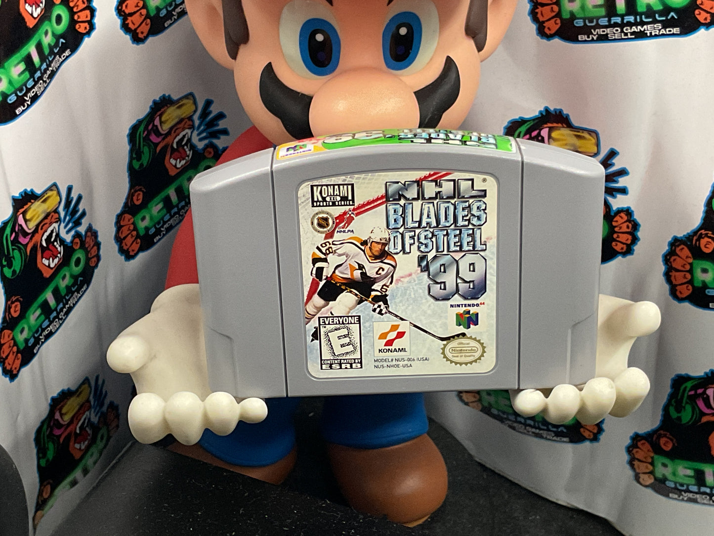 N64 NHL Blades of Steel 99